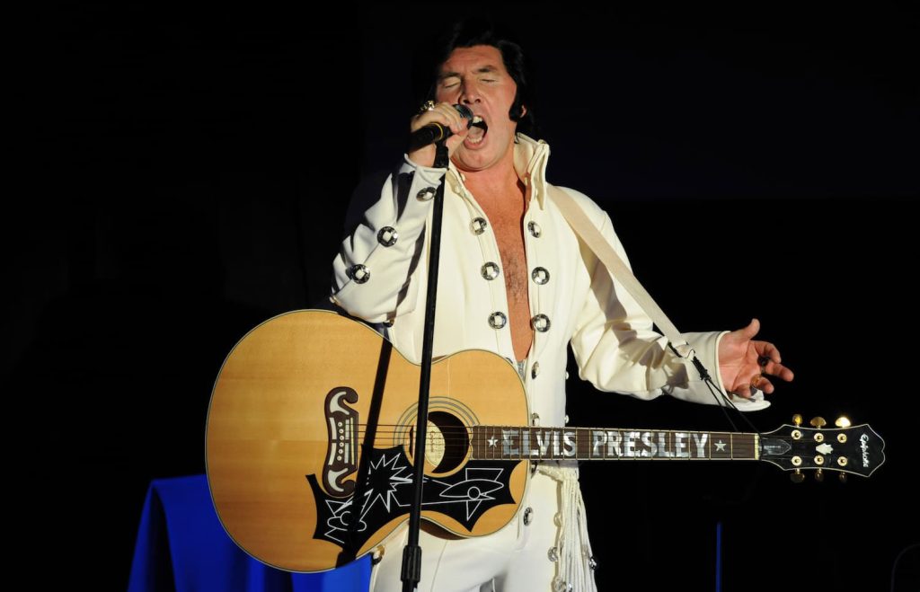 Direct from Las Vegas show and dance